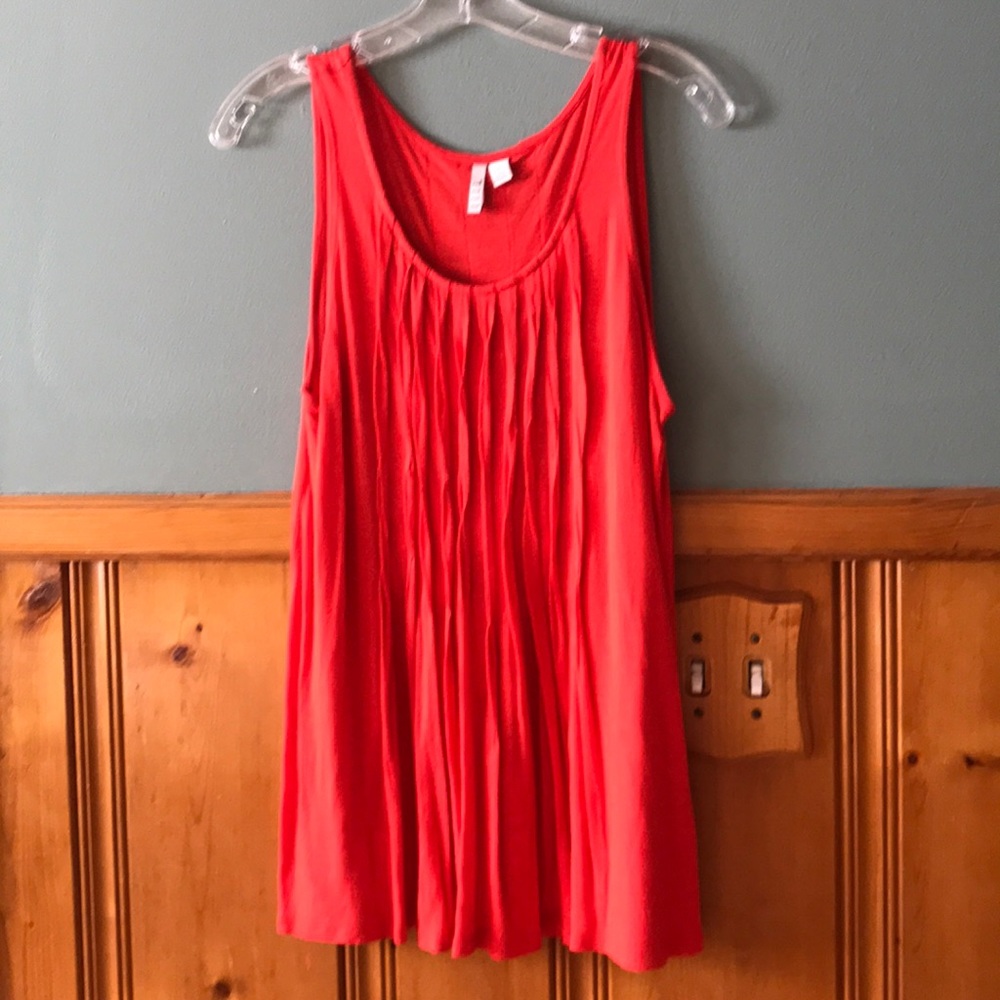 Coral tank top